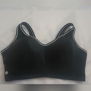 Livi Active Underwire Sports Bra in Black White Trim 42G (like new)